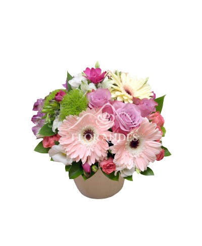 Aranjament floral gerbera roz